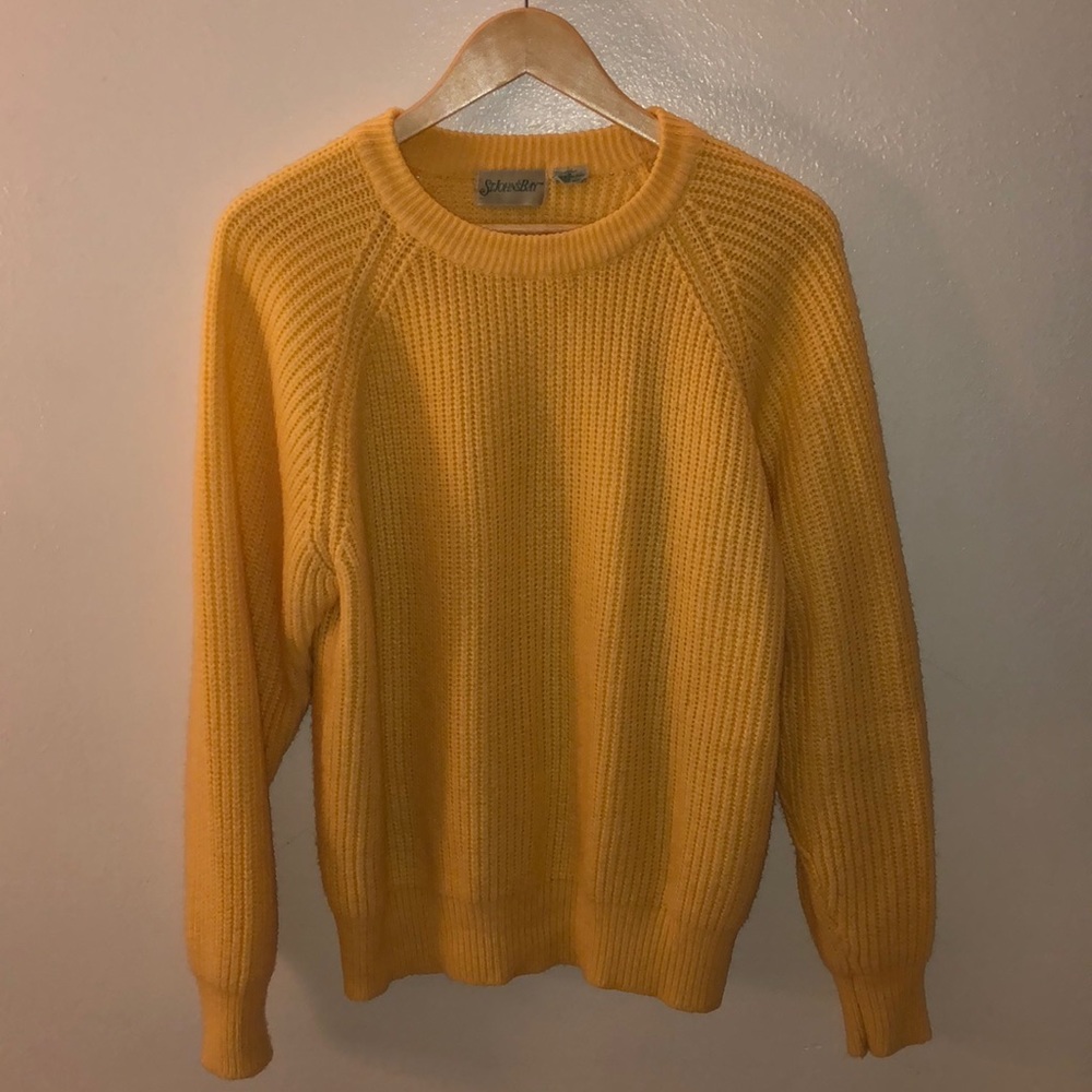 Yellow chunky knit sweater 💛